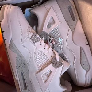 Jordan 4 Oreo Size 13 with StockX verification